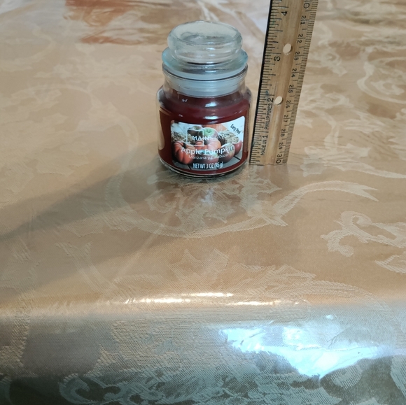 Apple pumpkin small candle glass jar 3oz nwot - Picture 6 of 7